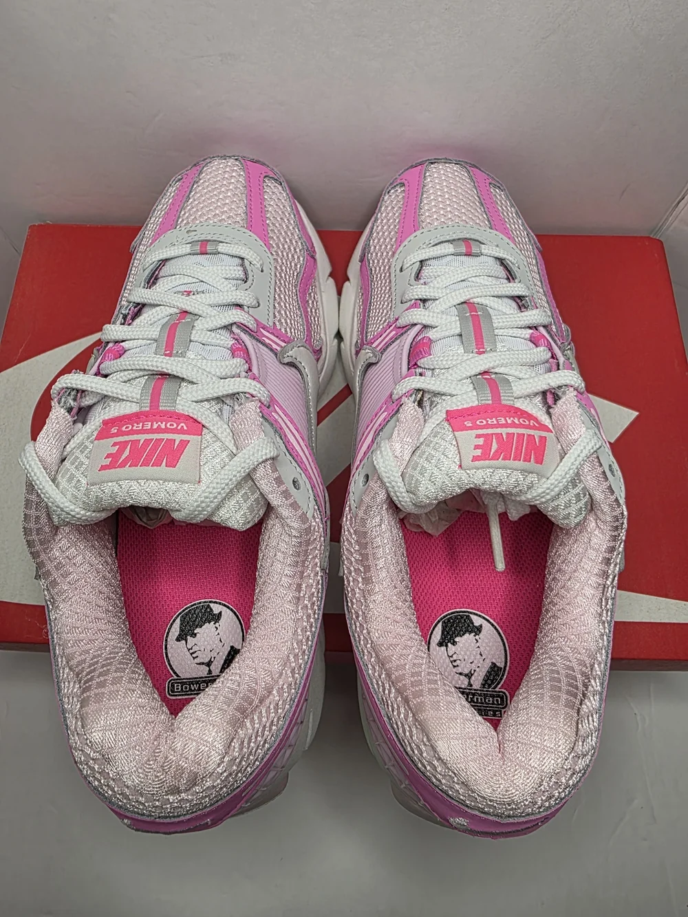 Nike Zoom Vomero 5 White Hyper Pink IM2404-645 Size 7.5W